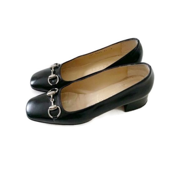 Authentic Vintage Classic Black Gucci Heels Pumps
